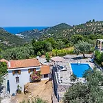 Fotini Kalivi In Raches Villa Skopelos