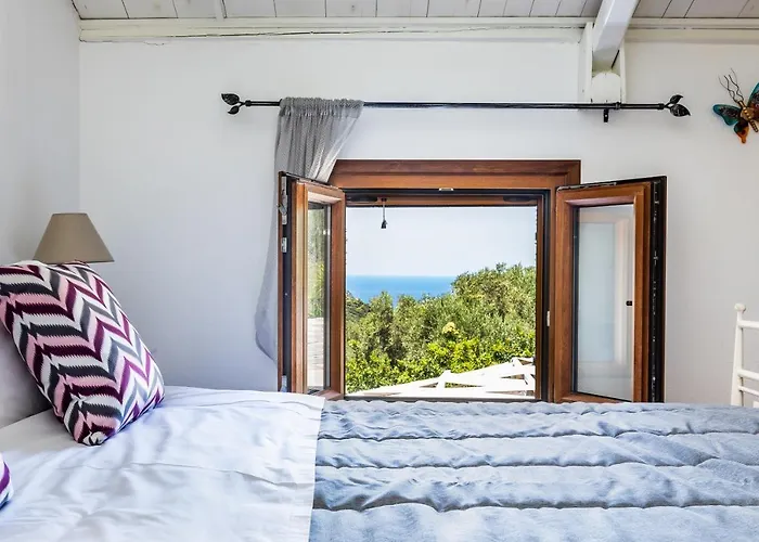 Fotini Kalivi In Raches * Skopelos