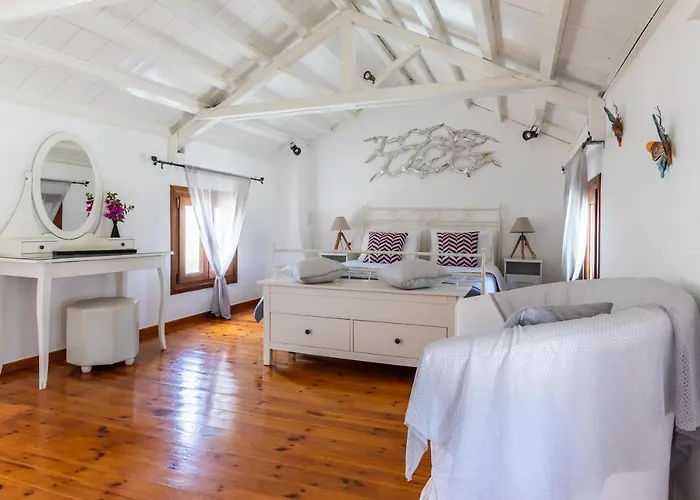 Villa Fotini Kalivi In Raches *